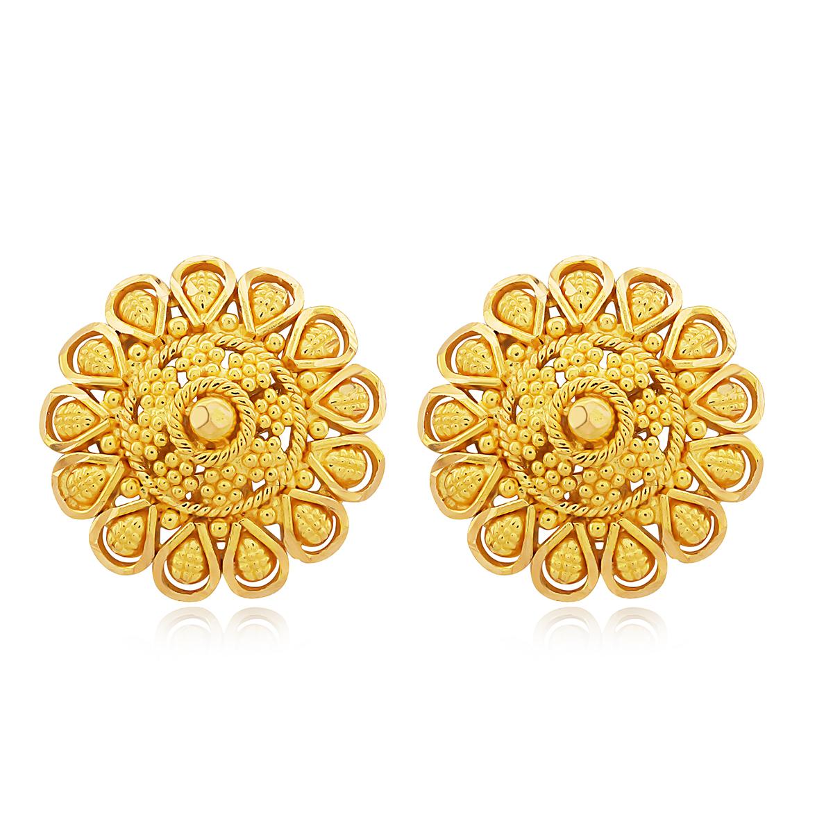  Gold Stud Earrings Image