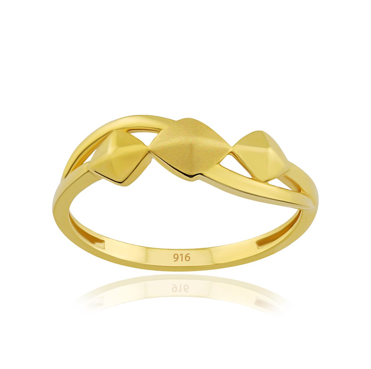 Ladies Gold Ring Image
