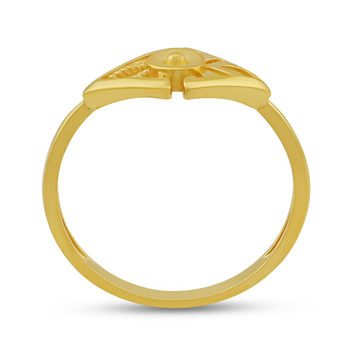 Ladies Gold Ring 