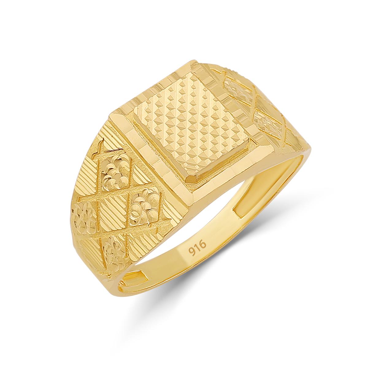 22ct Gold Patterned Gents Ring Image
