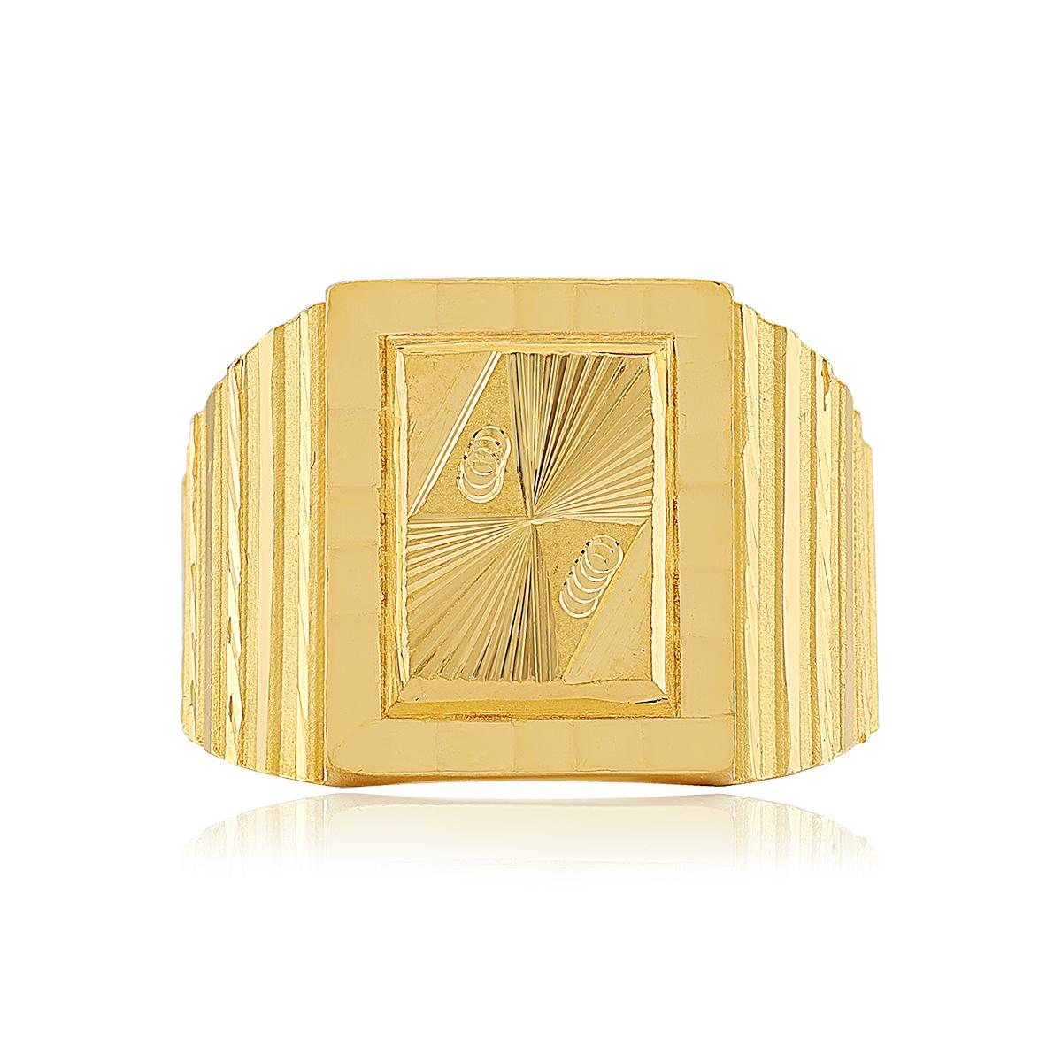 22ct Gold Engraved Gents Ring