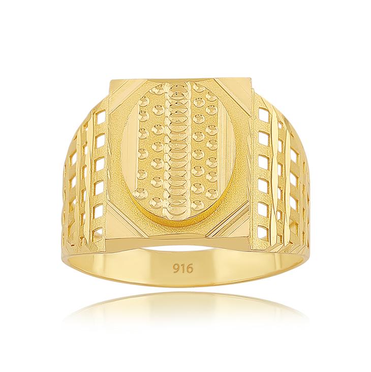 Contemporary 22ct Gold Men’s Band Image