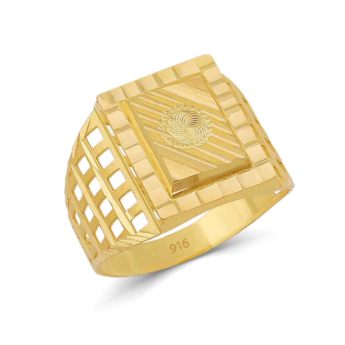 Diamond Cut 22ct Gold Men’s Ring Image