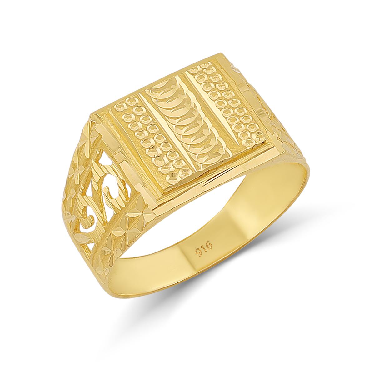 22ct Gold Engraved Gents Ring Image
