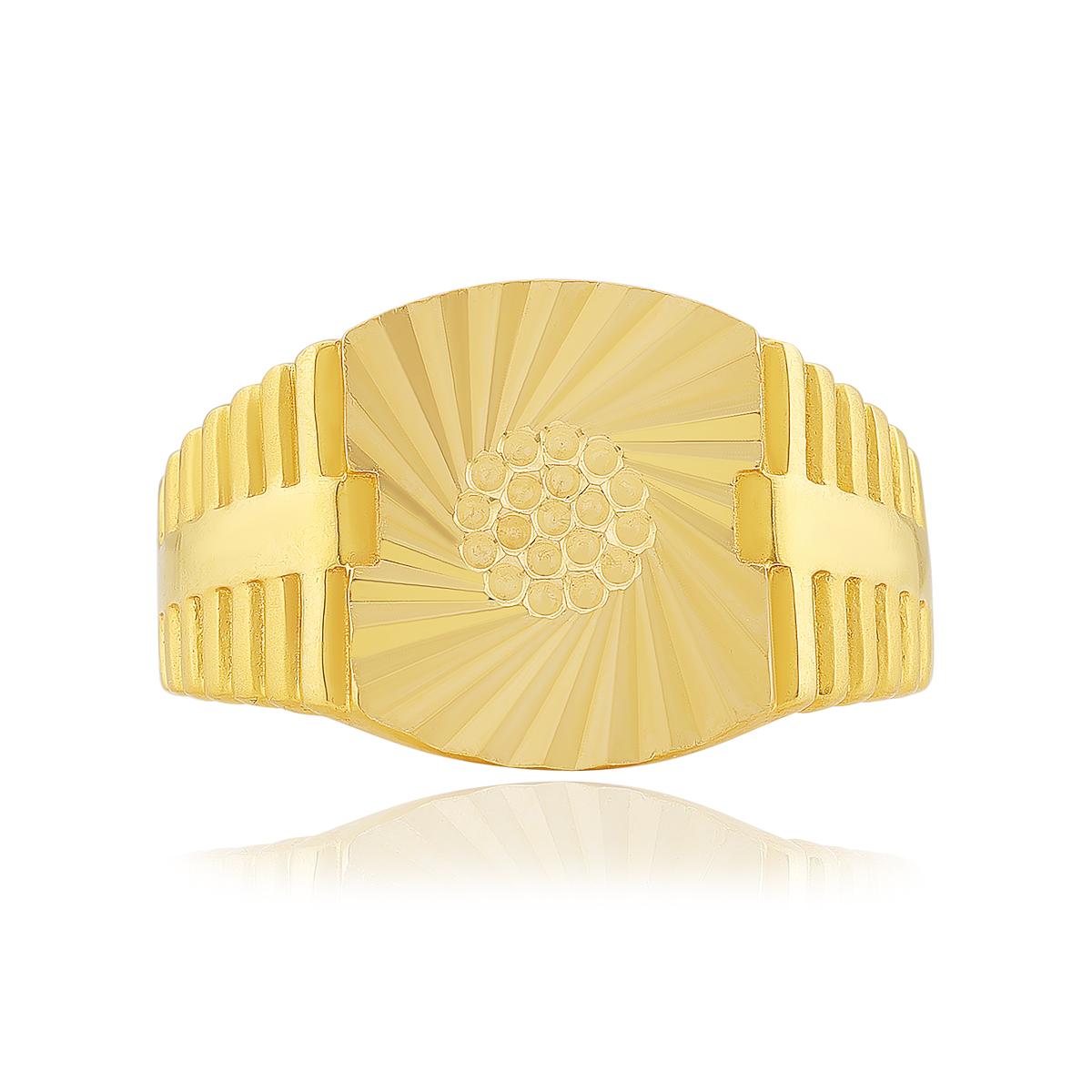 Contemporary 22ct Gold Men’s Band