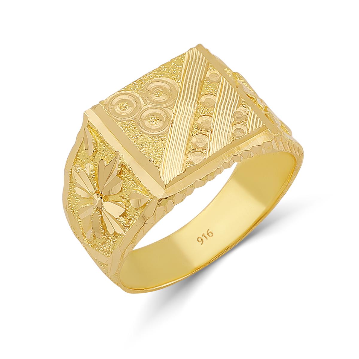 22ct Gold Square Design Men’s Ring Image