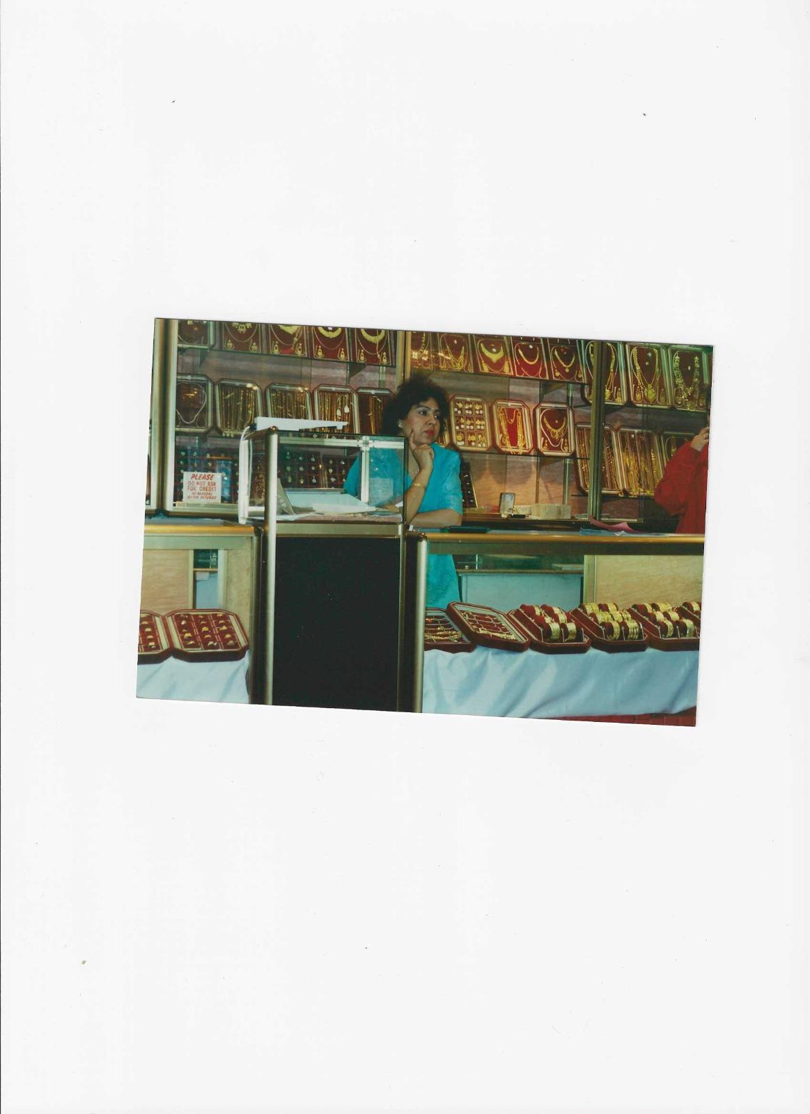 Sanjeev’s Photo History Book image 5