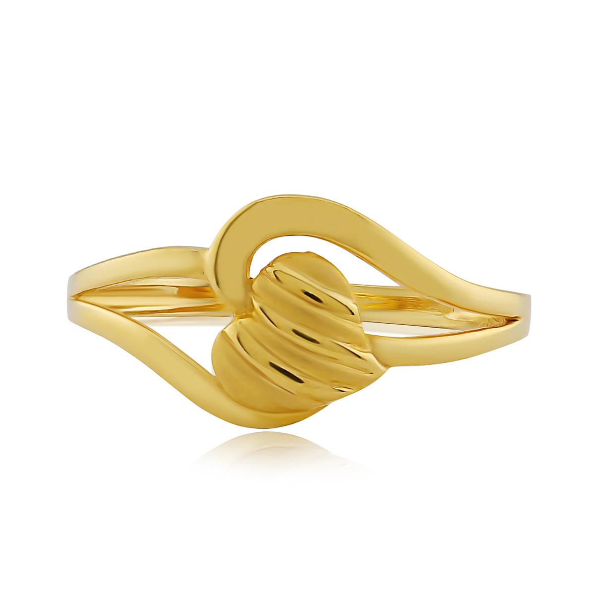 Ladies Gold Heart Ring