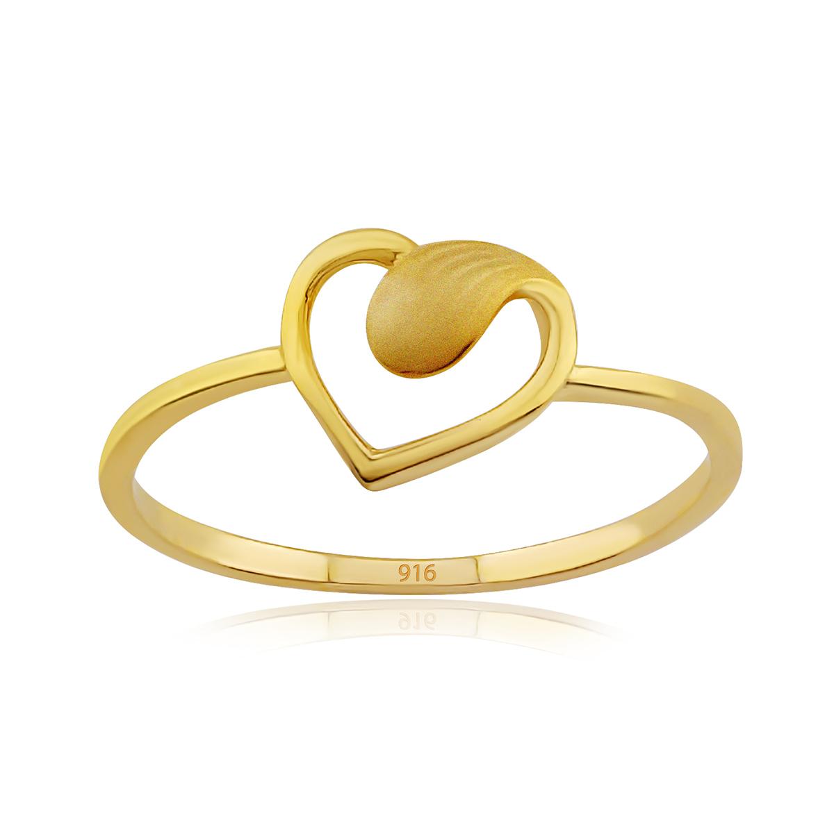 Gold Heart Ring Image