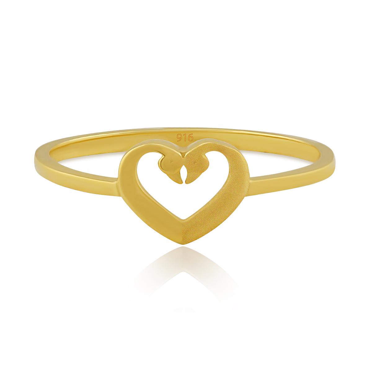 Gold Heart Ring Image