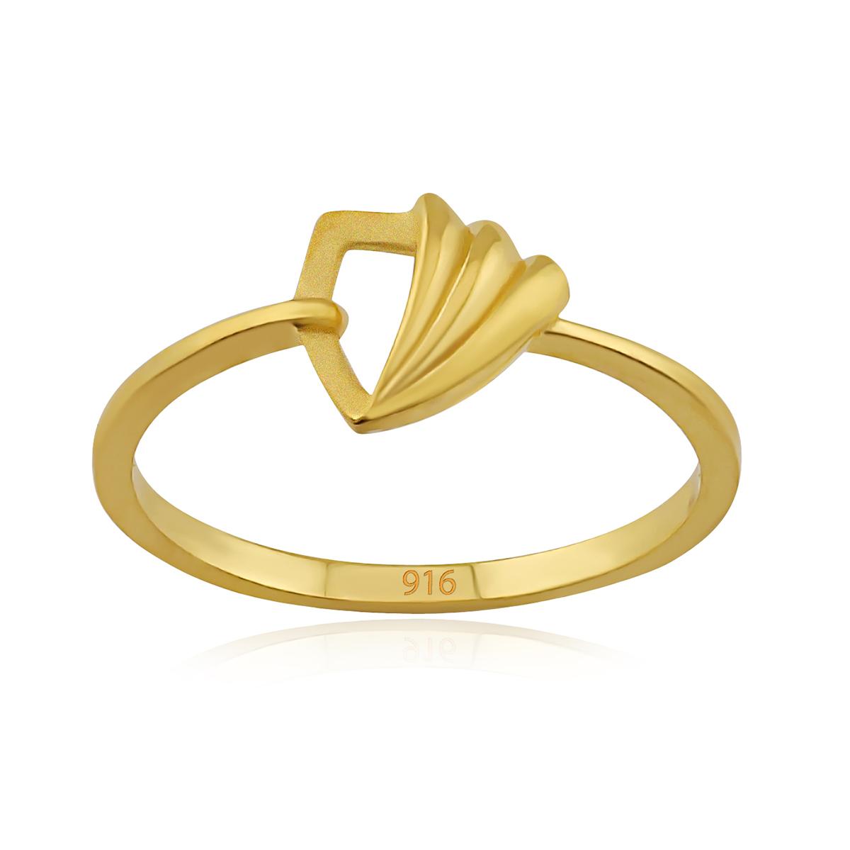 Gold Shield Ring Image