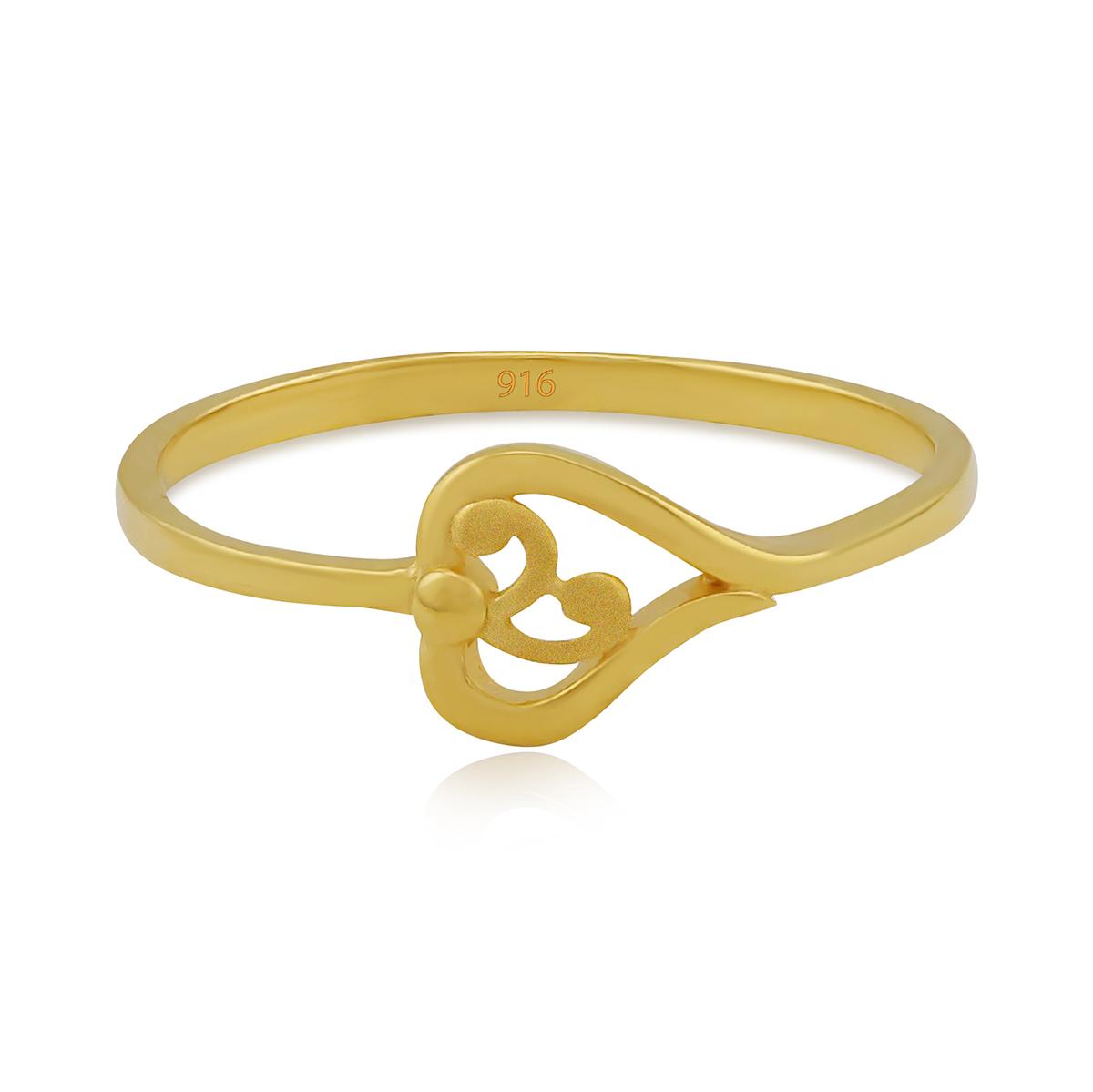 Gold Ladies Ring