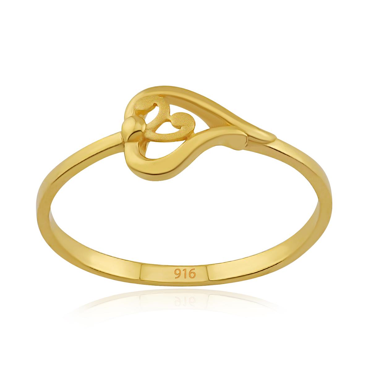 Gold Ladies Ring Image