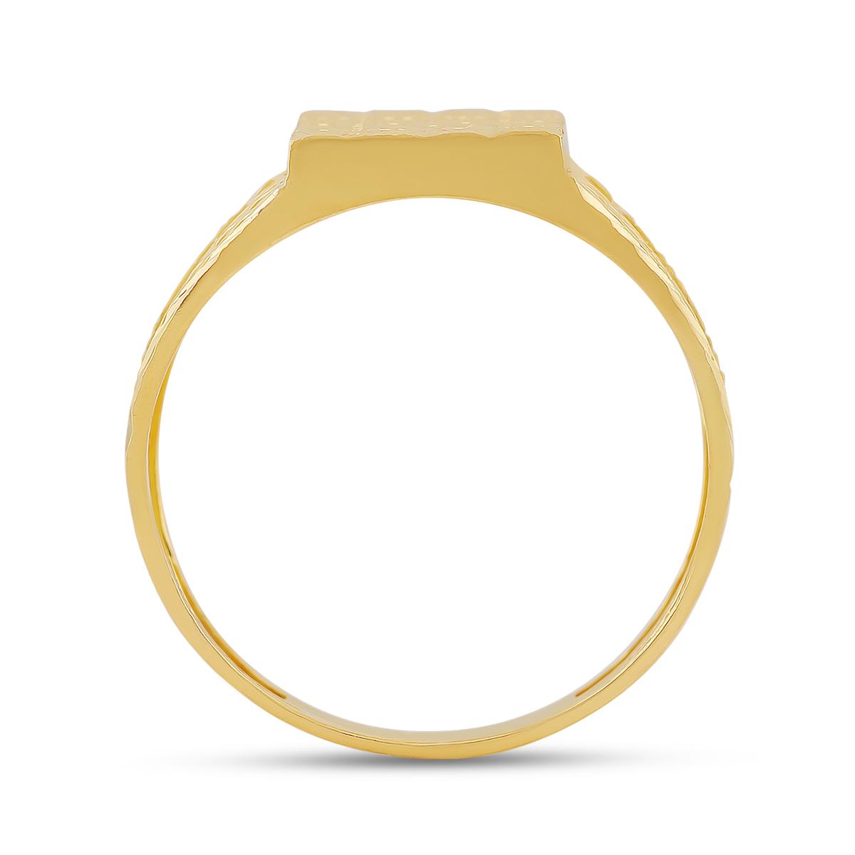 Lightweight 22k Gold Men’s Band