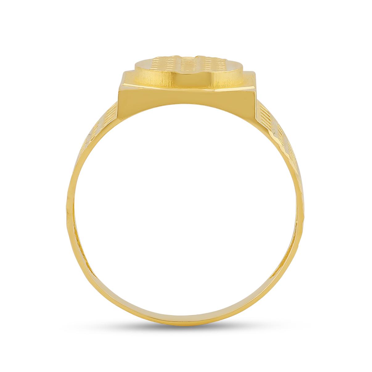Contemporary 22ct Gold Men’s Band