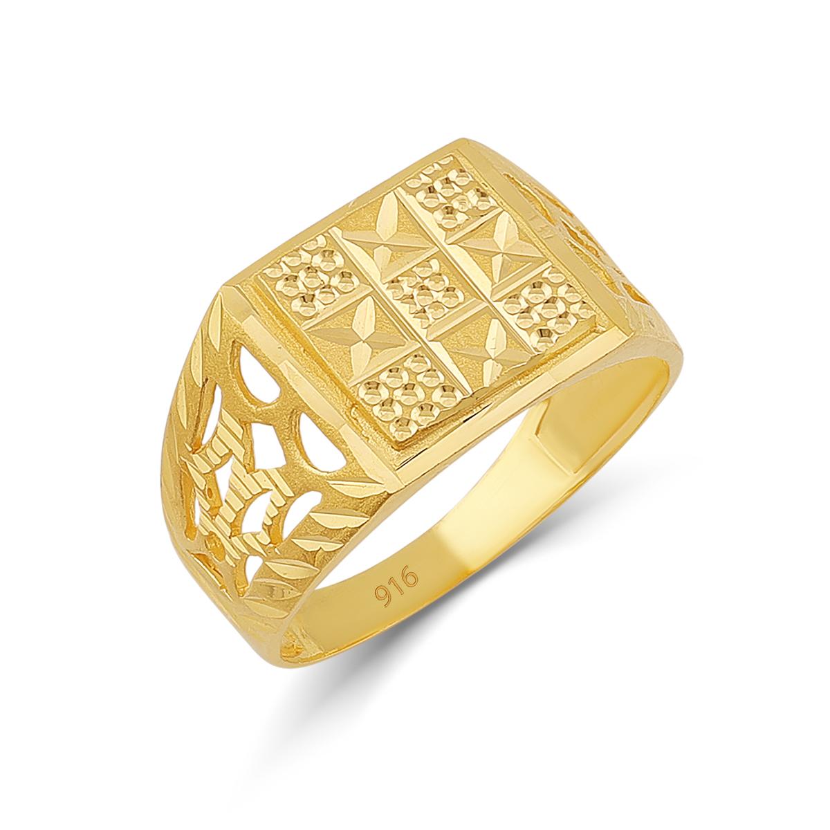 Lightweight 22k Gold Men’s Band